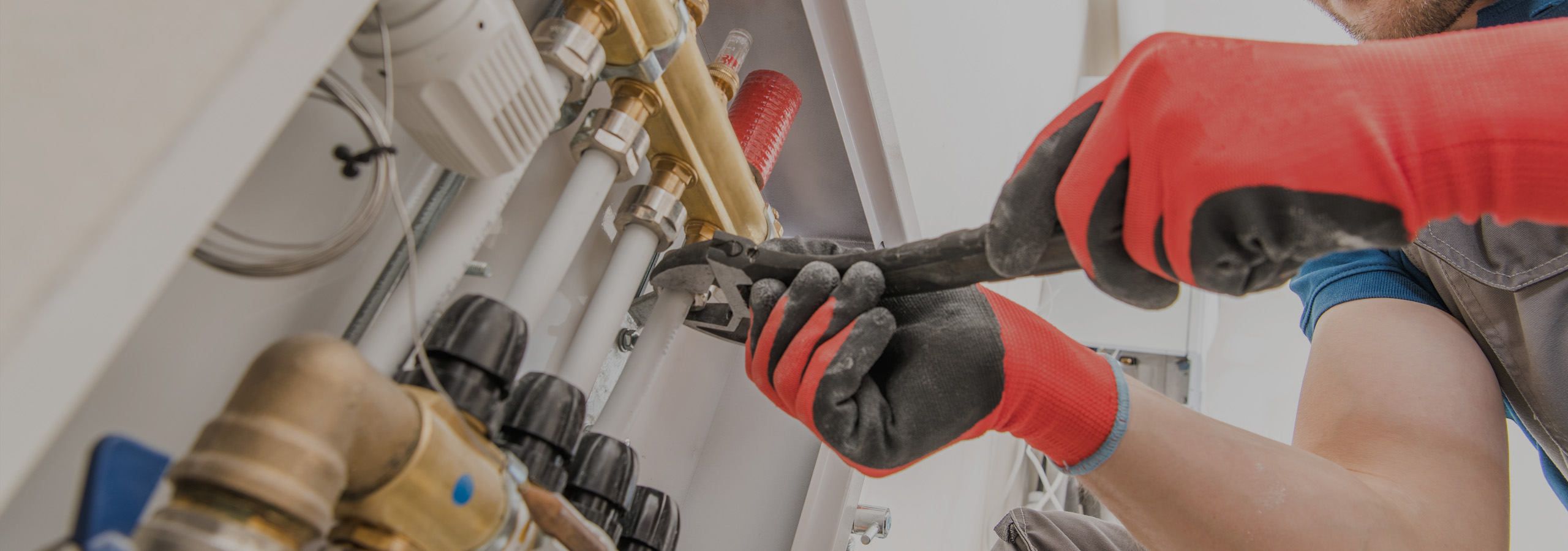 Reparaturen, Service und Unterhalt